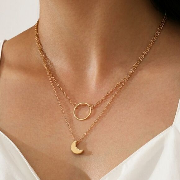 Layer Crescent 🌙 Necklace  - Picture 1 of 3
